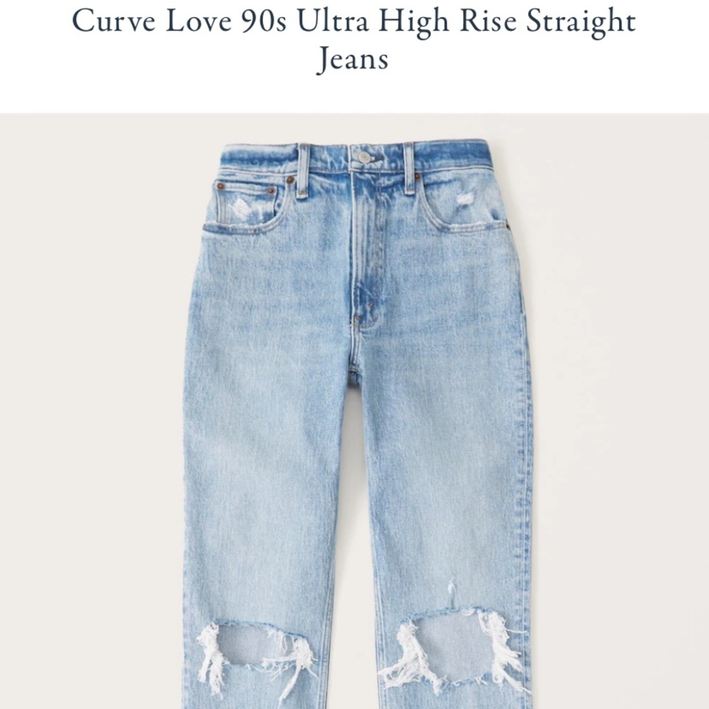 Abercrombie & Fitch - Curve Love 90s Ultra High Rise Straight Jeans
